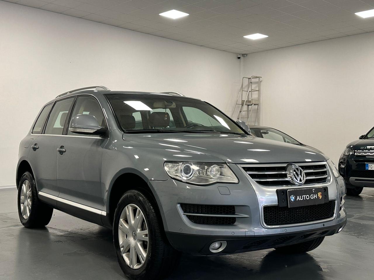 Volkswagen Touareg 3.0 V6 TDI DPF Exclusive