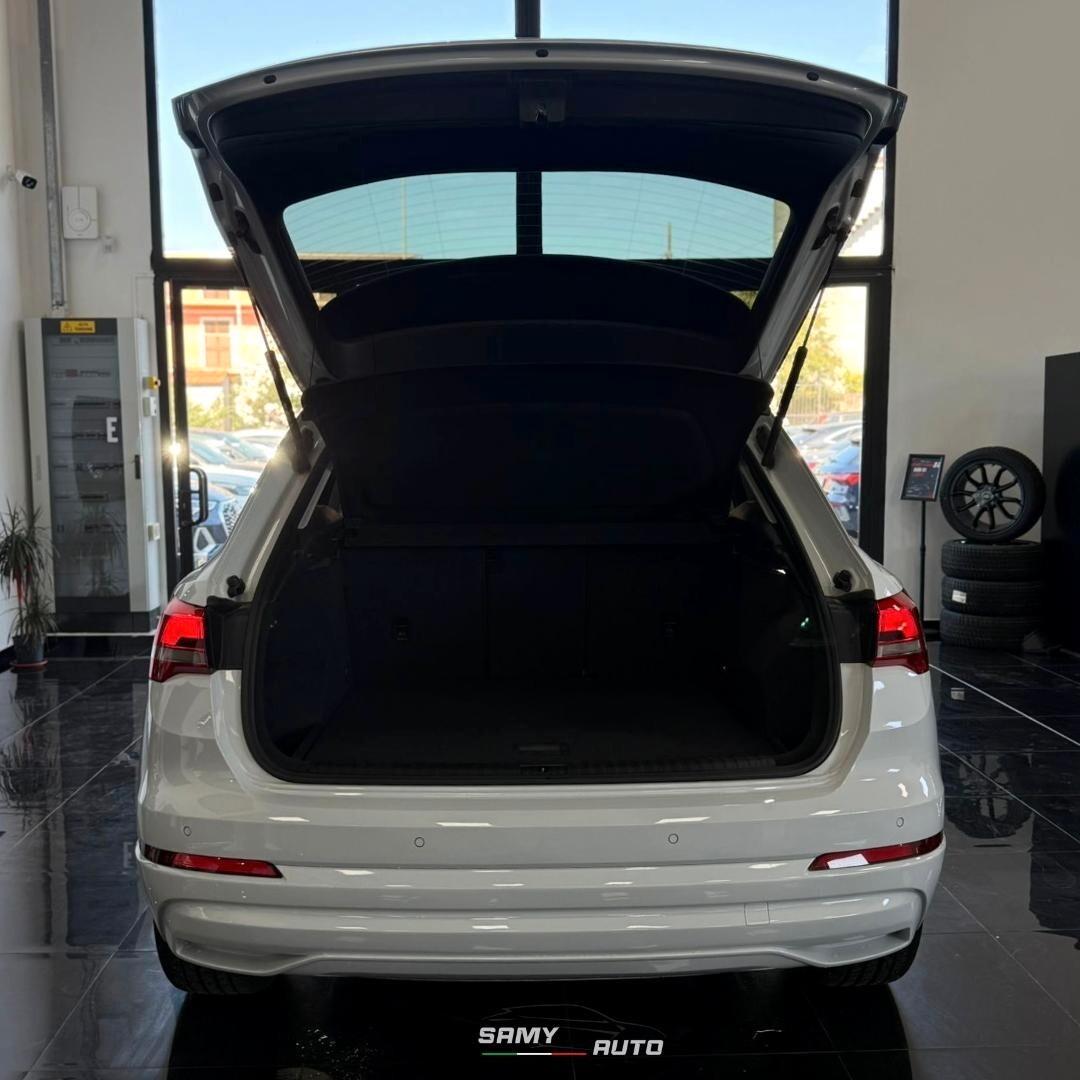 Audi Q3 2.0 TDI 150 CV S tronic S line Edition