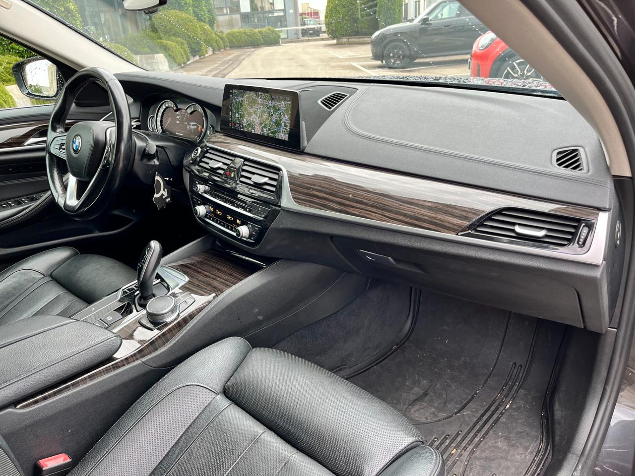 Bmw 520 520d xDrive Touring Luxury