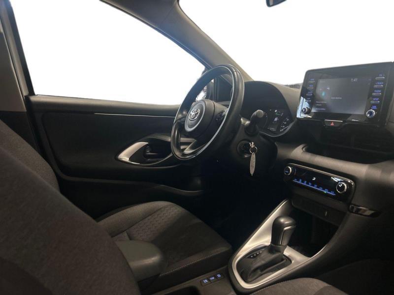 Toyota Yaris 1.5 VVT-iE Hybrid Business E-CVT