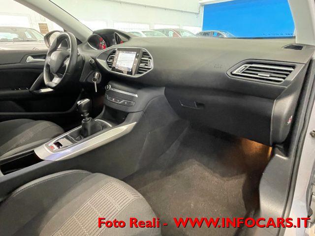 PEUGEOT 308 PureTech Turbo 130 S&S Allure Promo