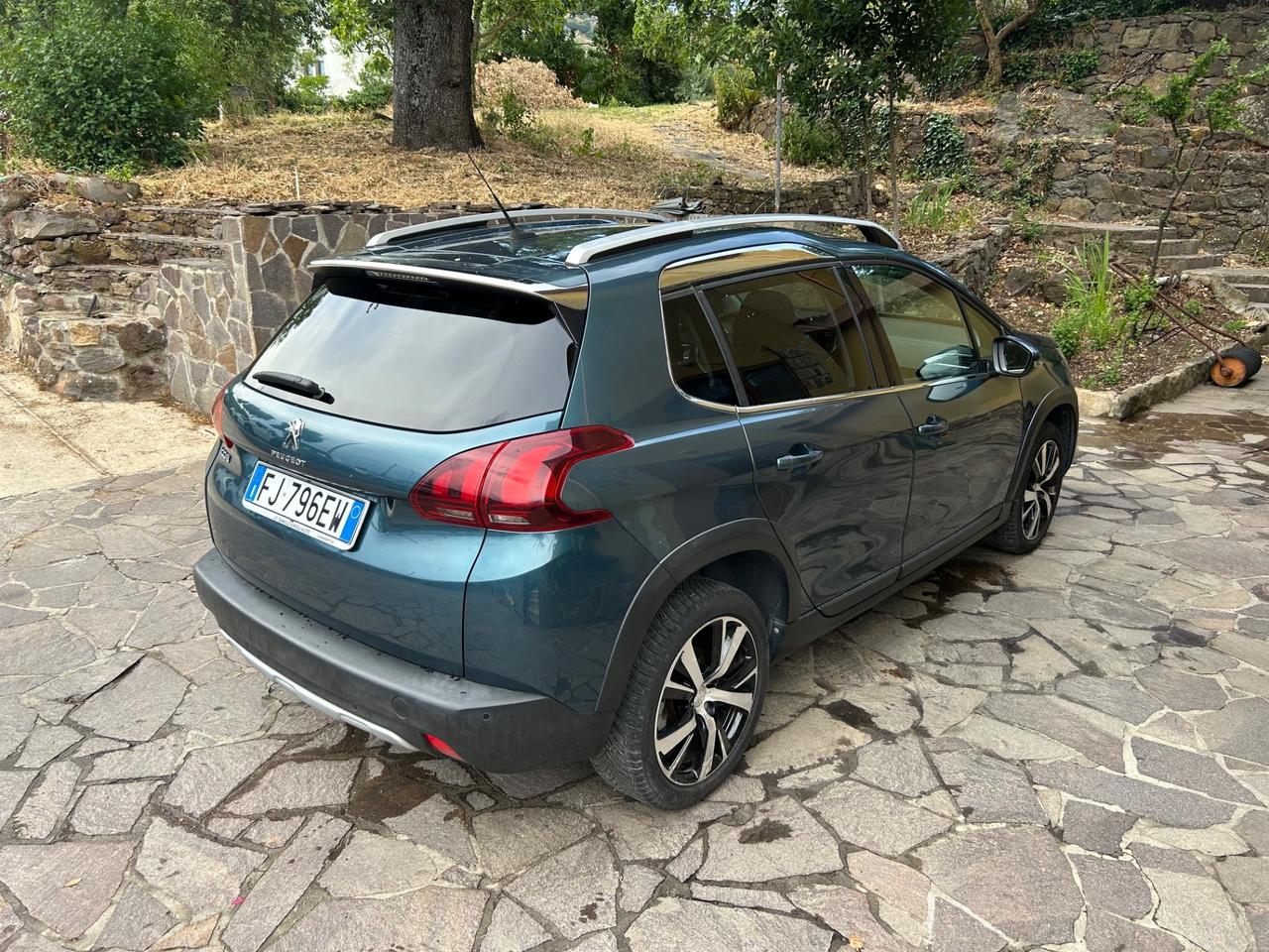 Peugeot 2008 BlueHDi 100 GT Line