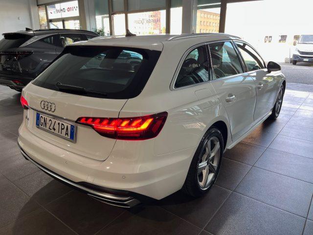 AUDI A4 Avant 2.0 TDI S tronic Sline