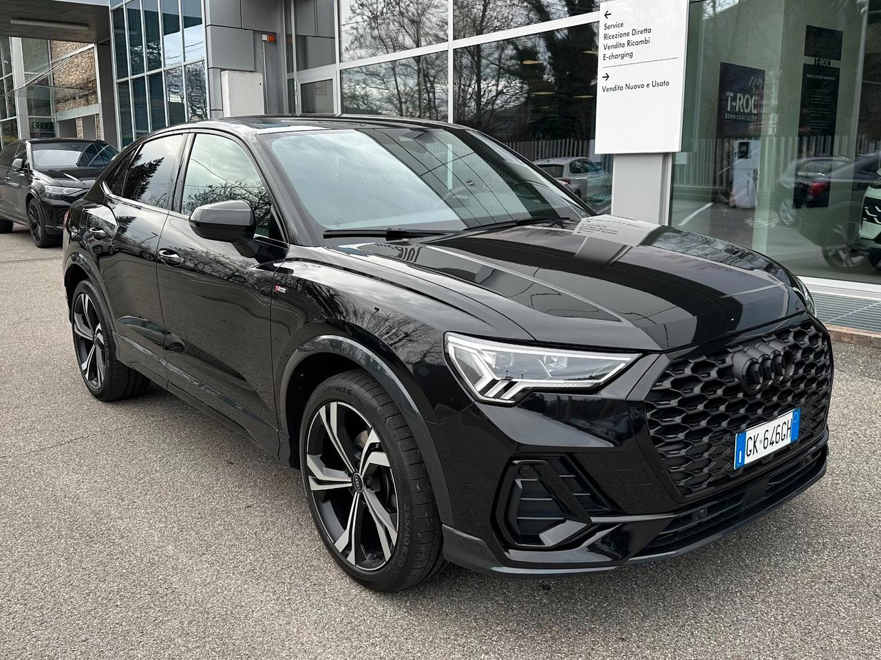 Audi Q3 SPB 35 TDI Identity Black