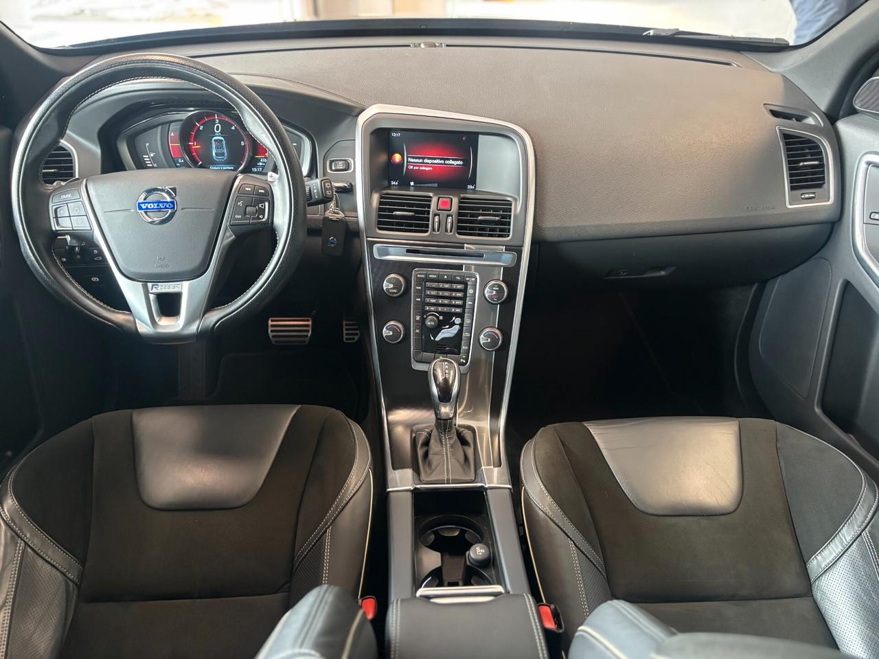 Volvo XC60 2.0 d4 R-design Momentum *CINGHIA FATTA*EURO6