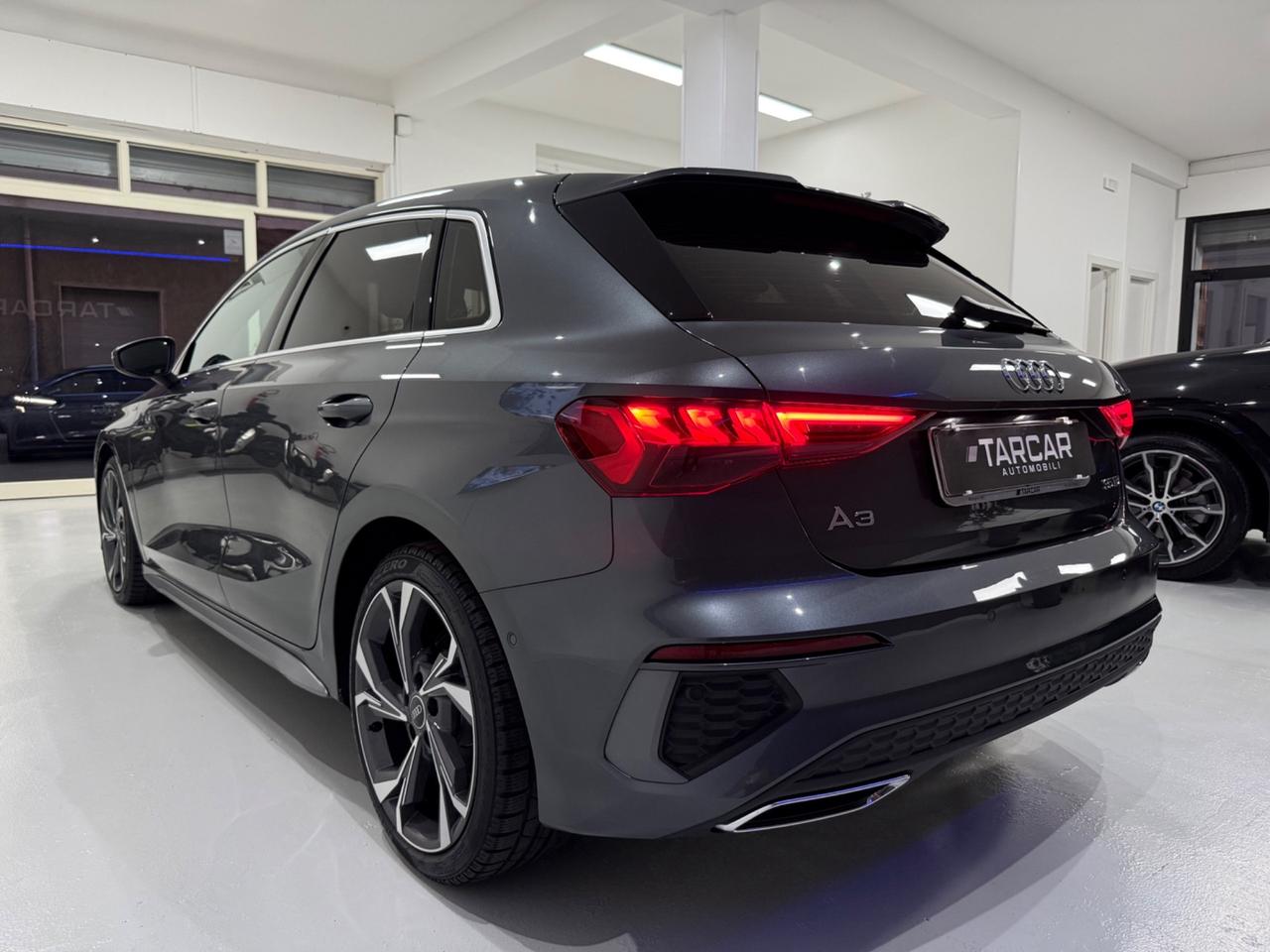 Audi A3 35 2.0TDI 150CV S tronic S line