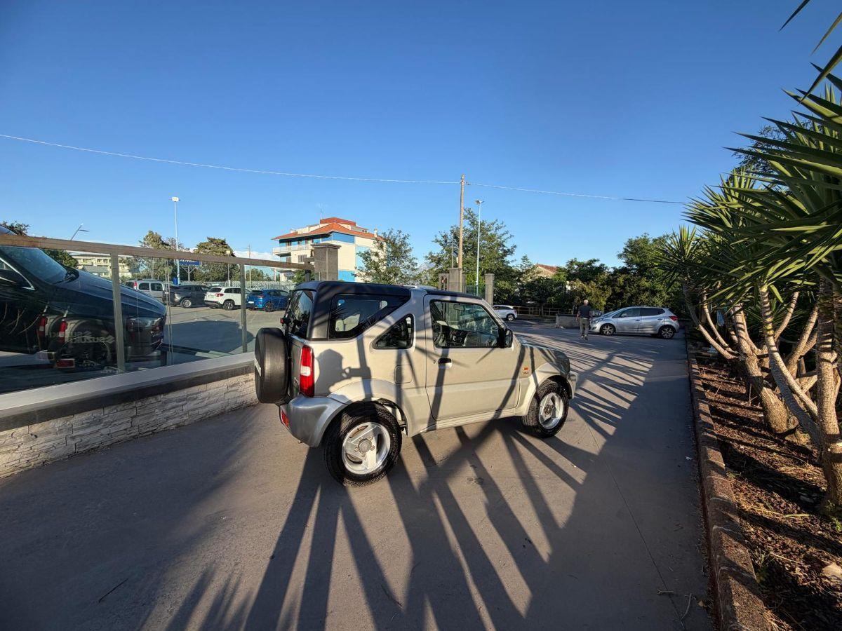 SUZUKI - Jimny - 1.5 DDiS 4WD JLX