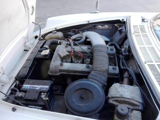 Alfa Romeo Spider 1750 osso di seppia