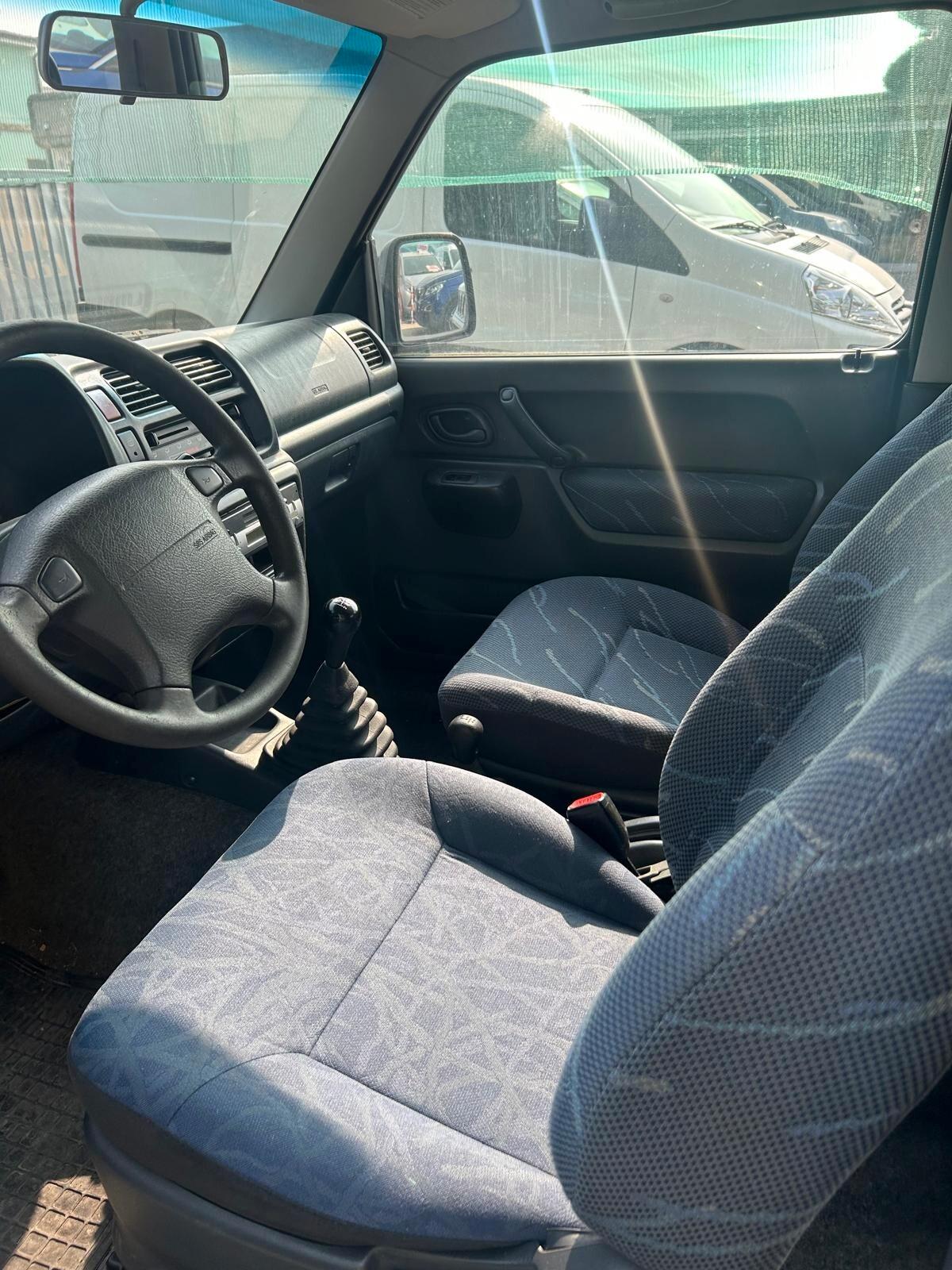 Suzuki Jimny 1.3i 16V cat 4WD JLX Mode Unico Proprietario