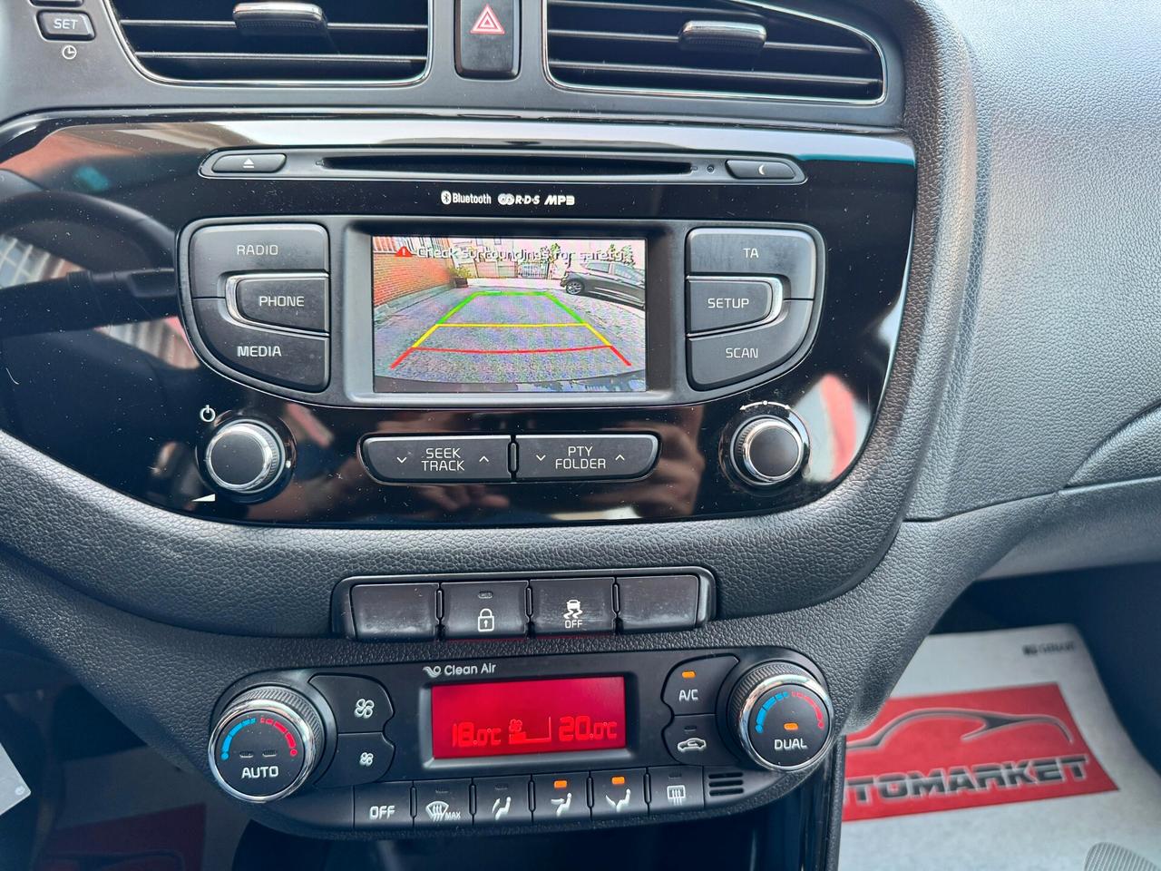 Kia Ceed cee'd 1.4 CVVT 100cv Cool