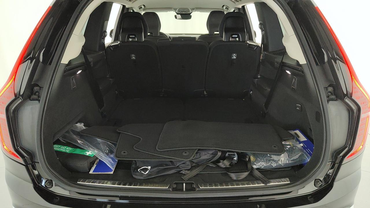 VOLVO XC90 2.0 b5 Plus Bright awd 7p.ti auto