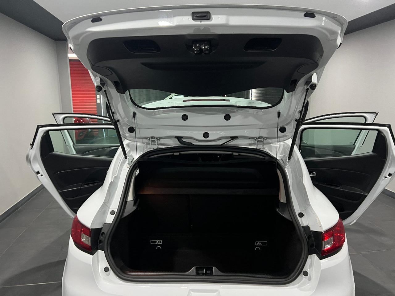 Renault Clio dCi 8V 75 CV 5 porte MOLTO BELLA