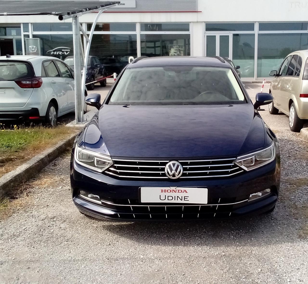Volkswagen Passat Variant 1.6 TDI SCR DSG Business BMT