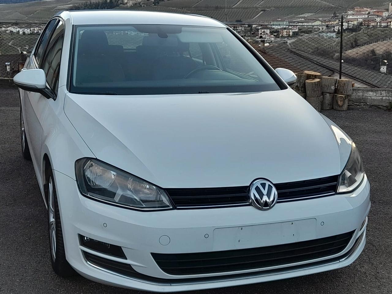Volkswagen Golf 7 1.6 TDI Highline BlueMotion