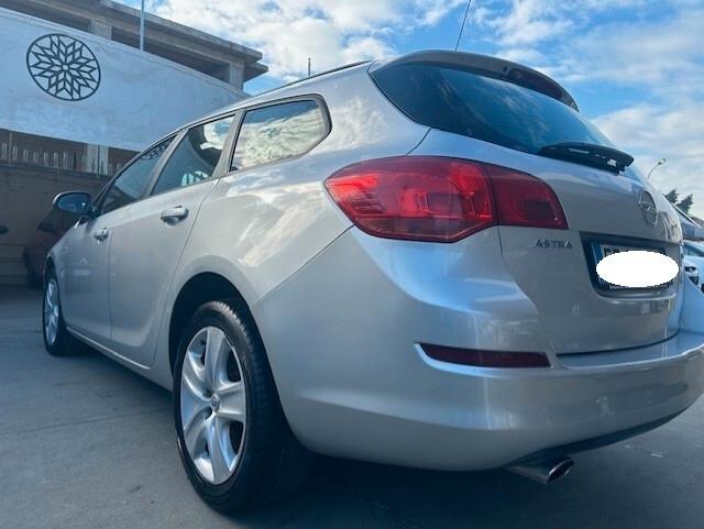 OPEL ASTRA DIESEL FULL OPTIONAL