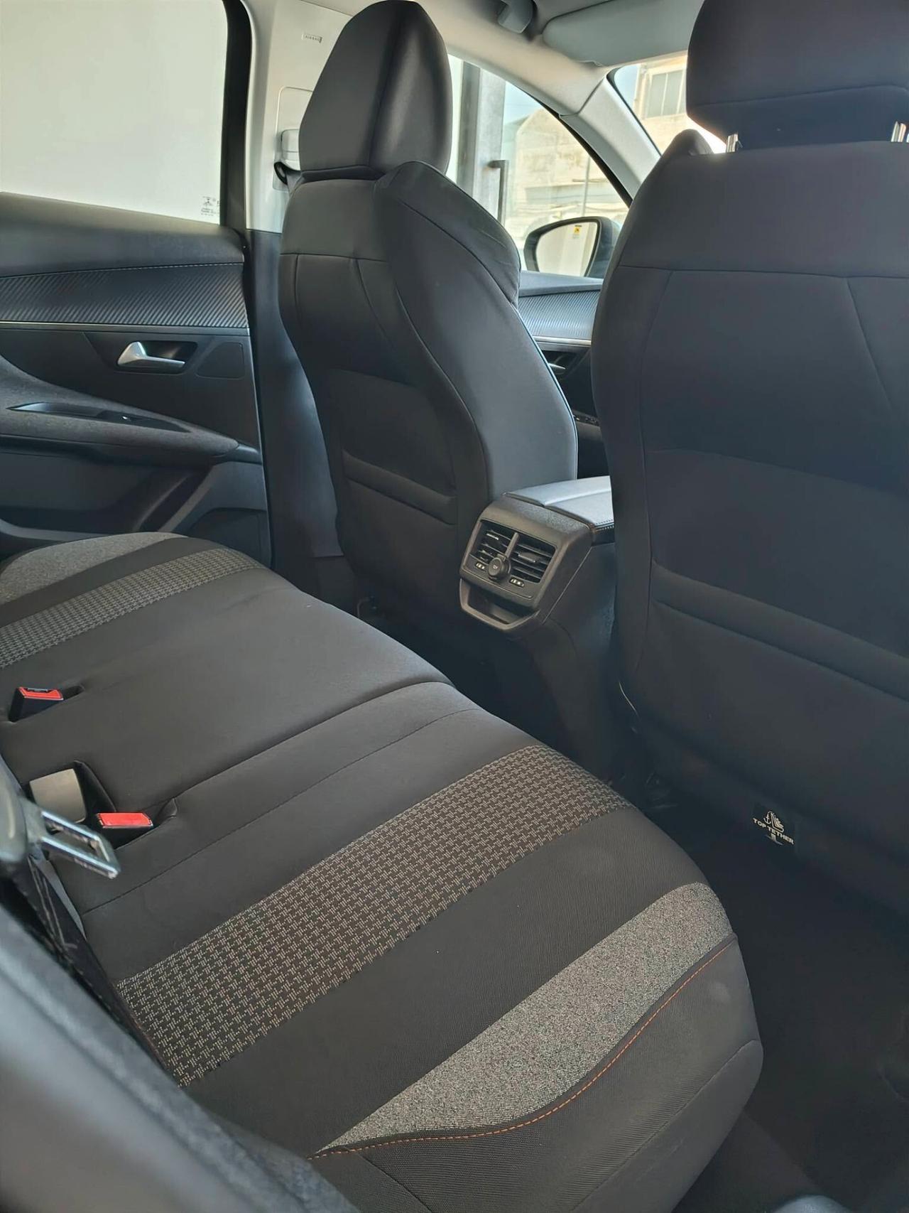 Peugeot 3008 BlueHDi 130 S&S EAT8 Business