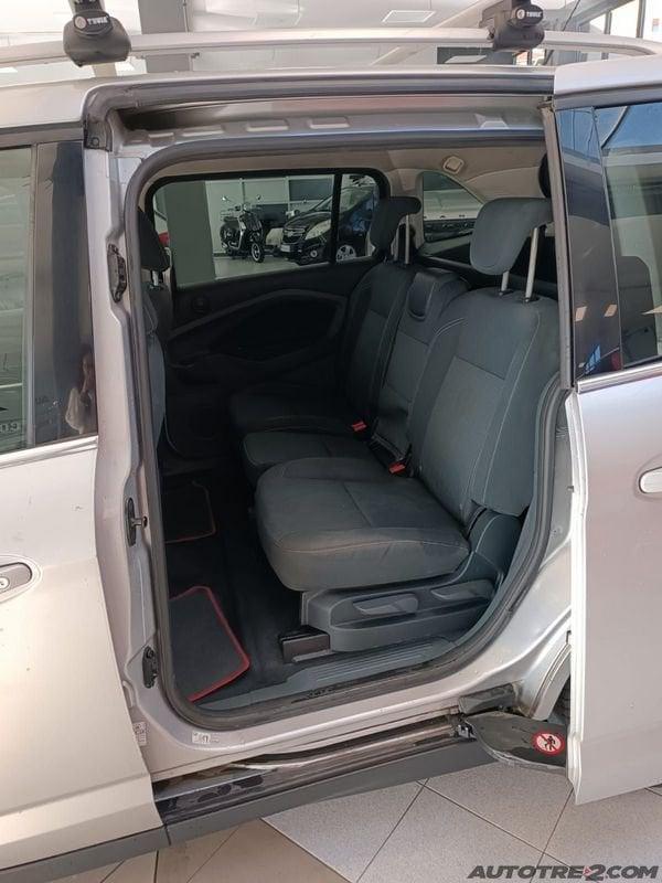 Ford C-Max 7 C-MAX 7 1.6 TDCI 115 TITANIUM