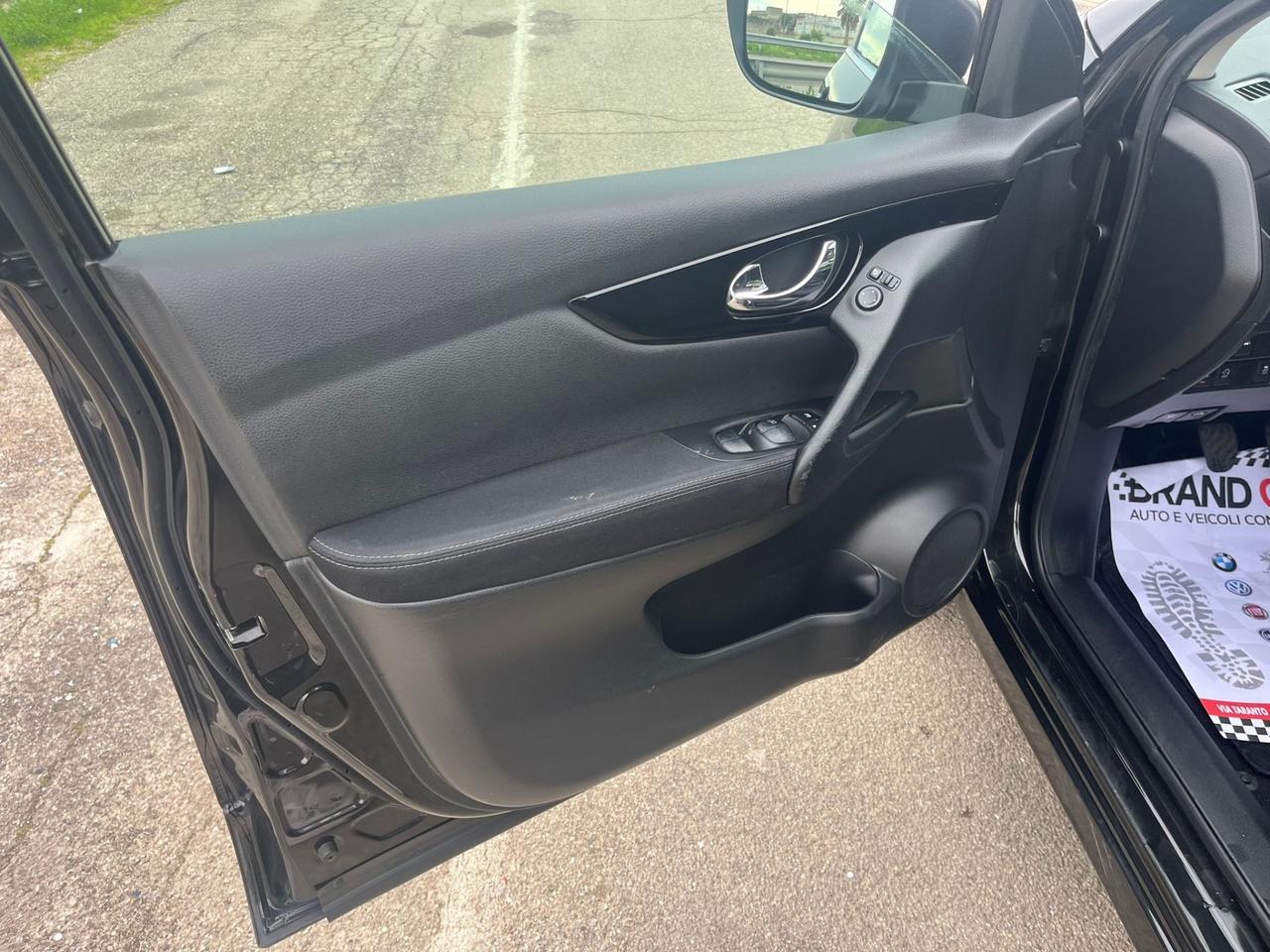 Nissan Qashqai 1.5 dCi 360 Tekna Unipro 2015