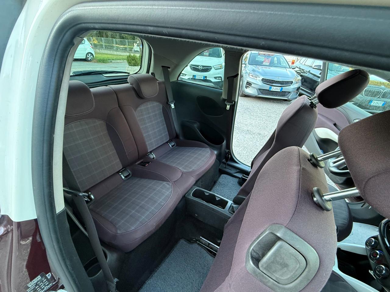 "UNA CHICCA" Opel Adam 1.4 87 CV GPL Tech