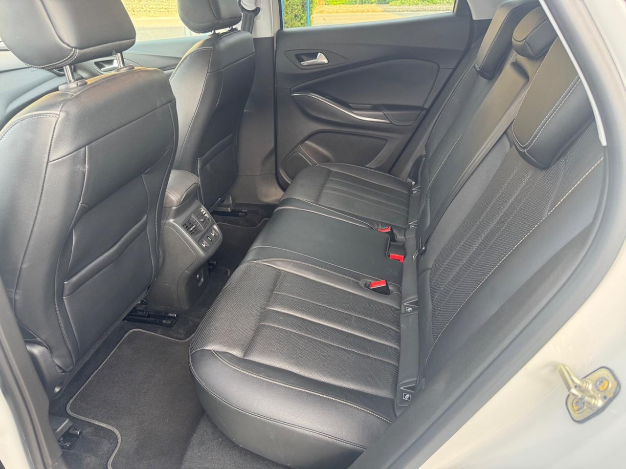 Opel Grandland X 1.6 diese Innovation