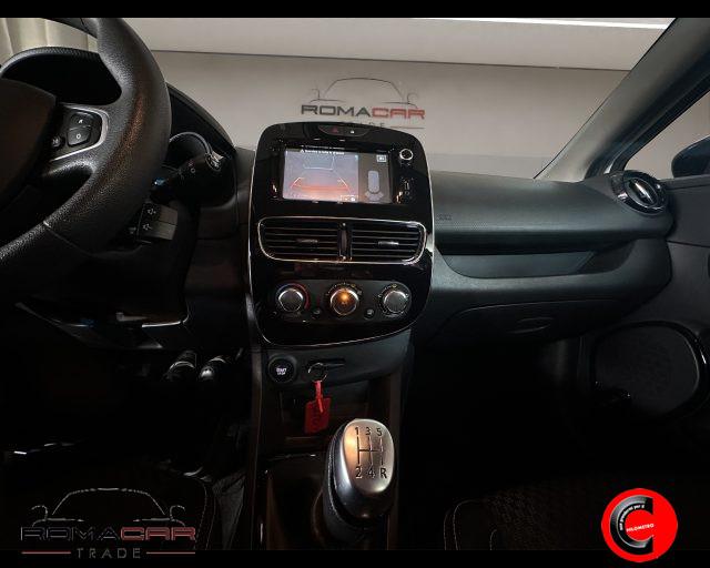 RENAULT Clio TCe 12V 75 CV 5 porte Moschino Life