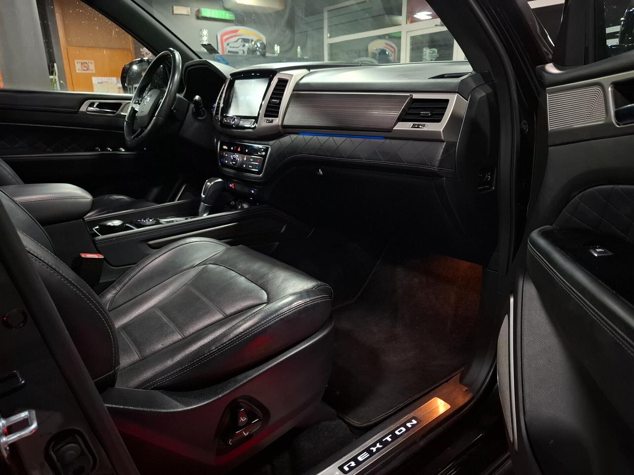 Ssangyong REXTON 2.2 4WD 7 posti