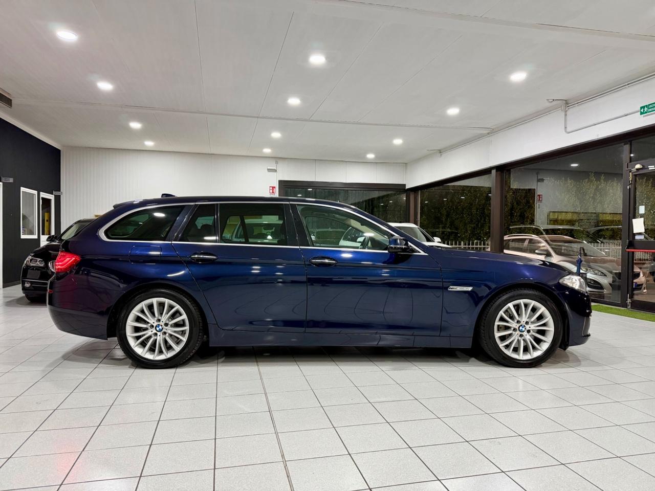 Bmw 525 525d xDrive Touring Luxury