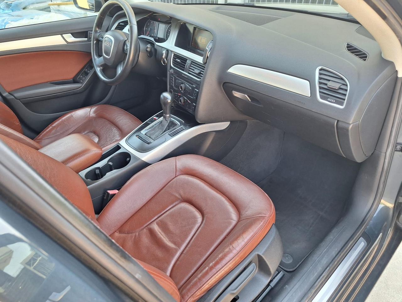 Audi A4 Avant 2.0 TDI Sport Paket 2008 Xeno Pelle