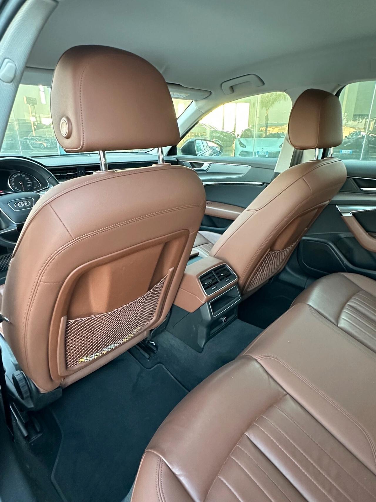 Audi A6 Avant 35 2.0 tdi mhev Super offerta T-Stock