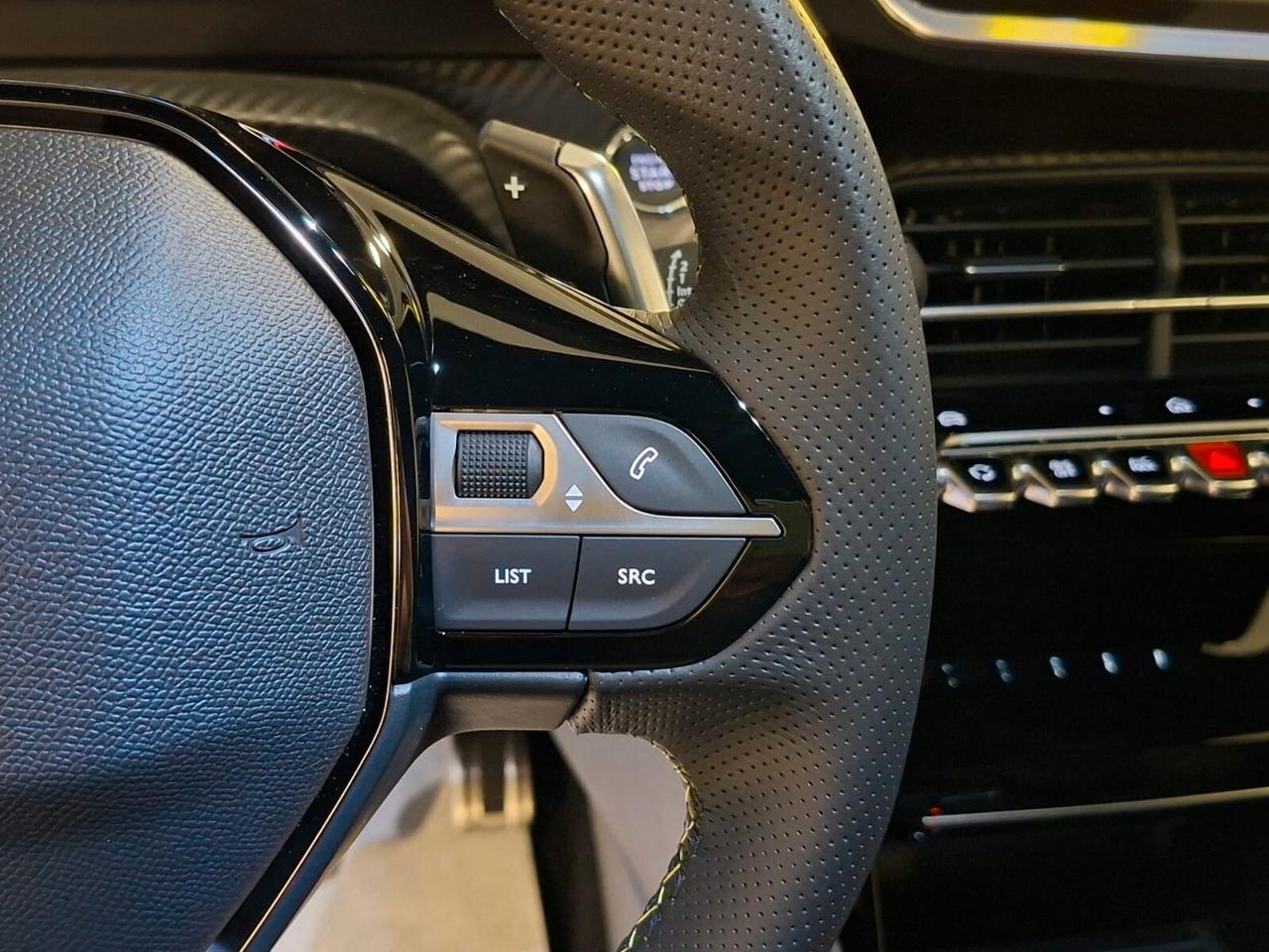 Peugeot 208 1200 mhev Hybrid 101CV GT e-DCS6 Km.0