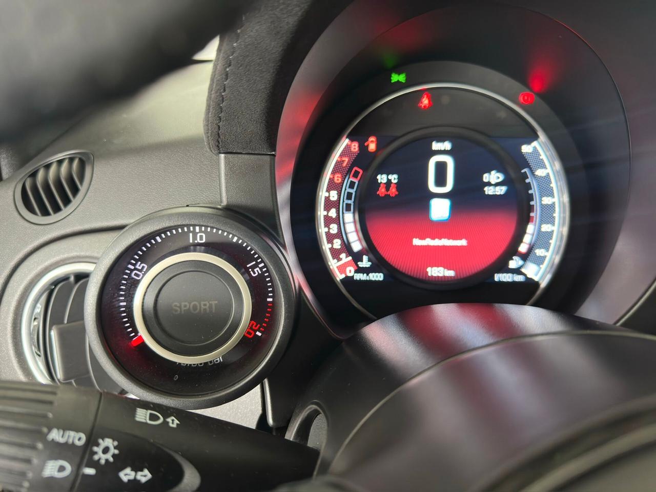 Abarth 695 1.4 180 CV KM0 2023