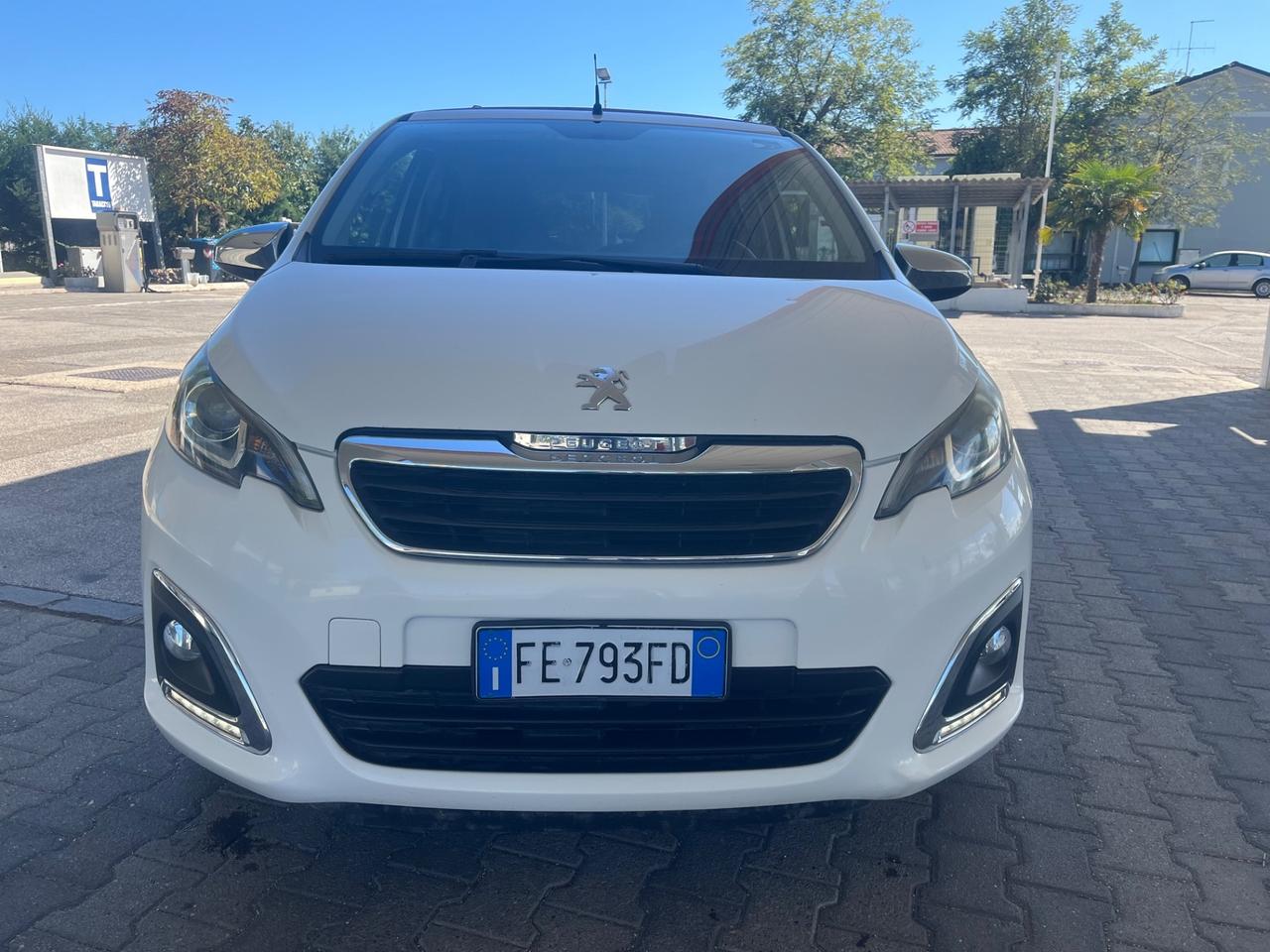 Peugeot 108 VTi 68 5 porte Allure cabrio ok neopatentati