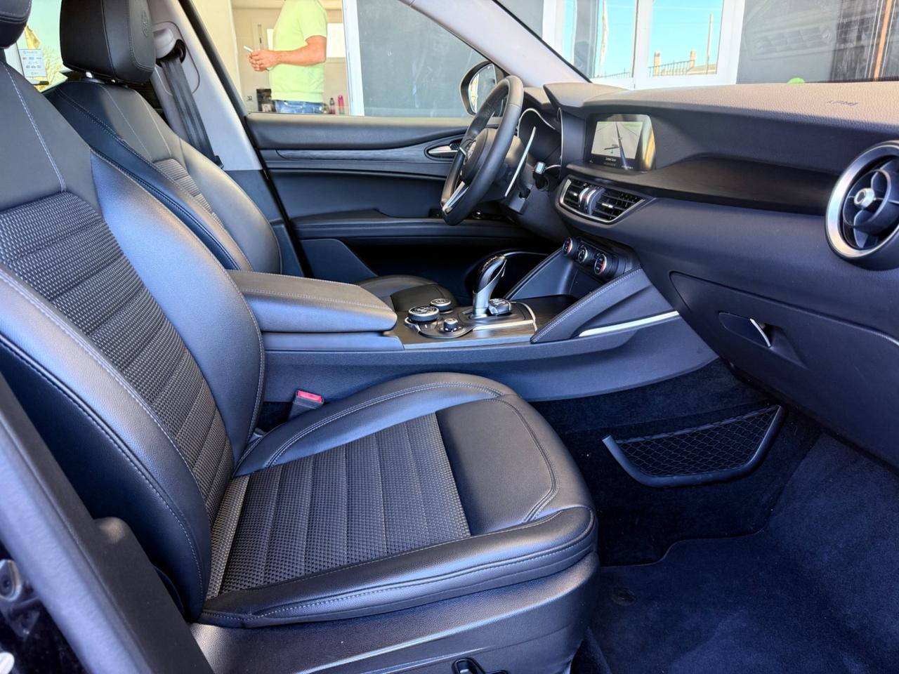 Alfa Romeo Stelvio 2.2 Turbodiesel 210 CV AT8 Q4 B-Tech