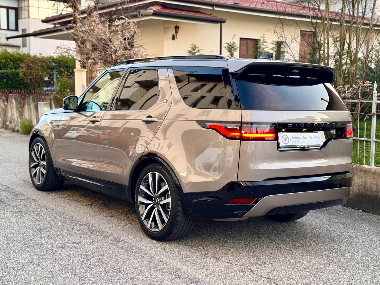 Land Rover Discovery 3.0d i6 mhev R-Dynamic SE awd 249cv 7p auto