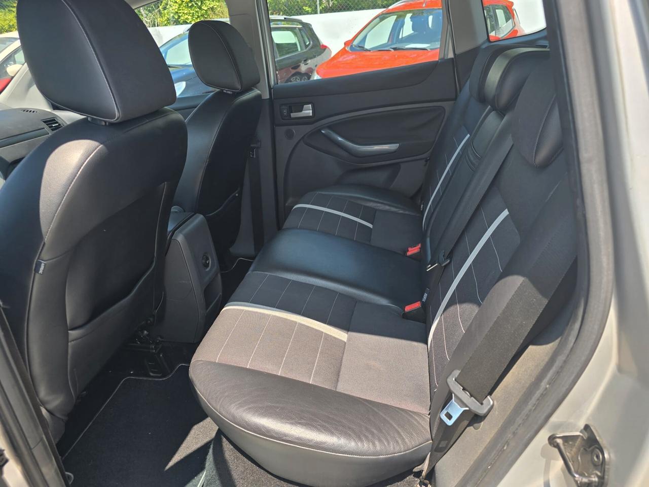 Ford Kuga 2.0 TDCi 136 CV 2WD Titanium DPF