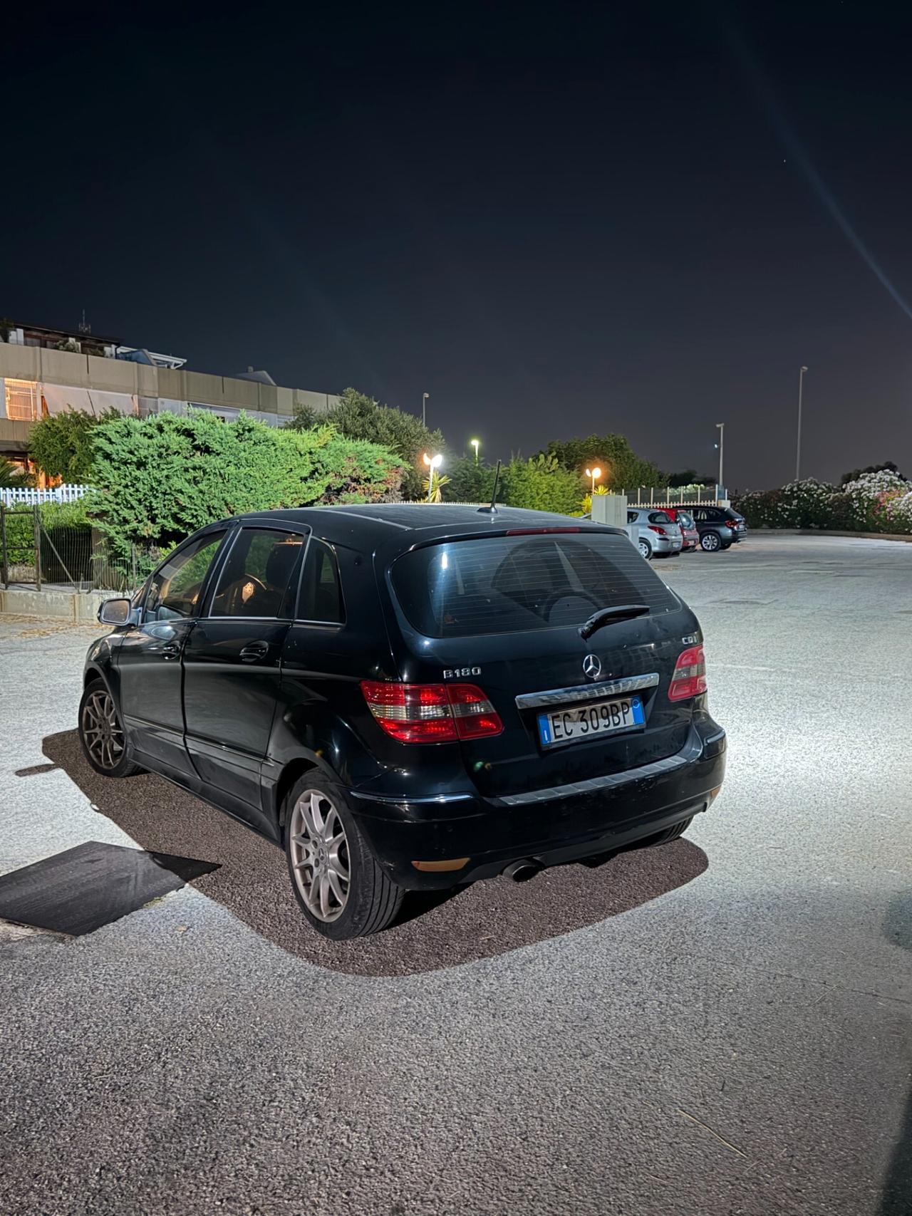 Mercedes-benz B 180 CDI *LEGGI INFO*