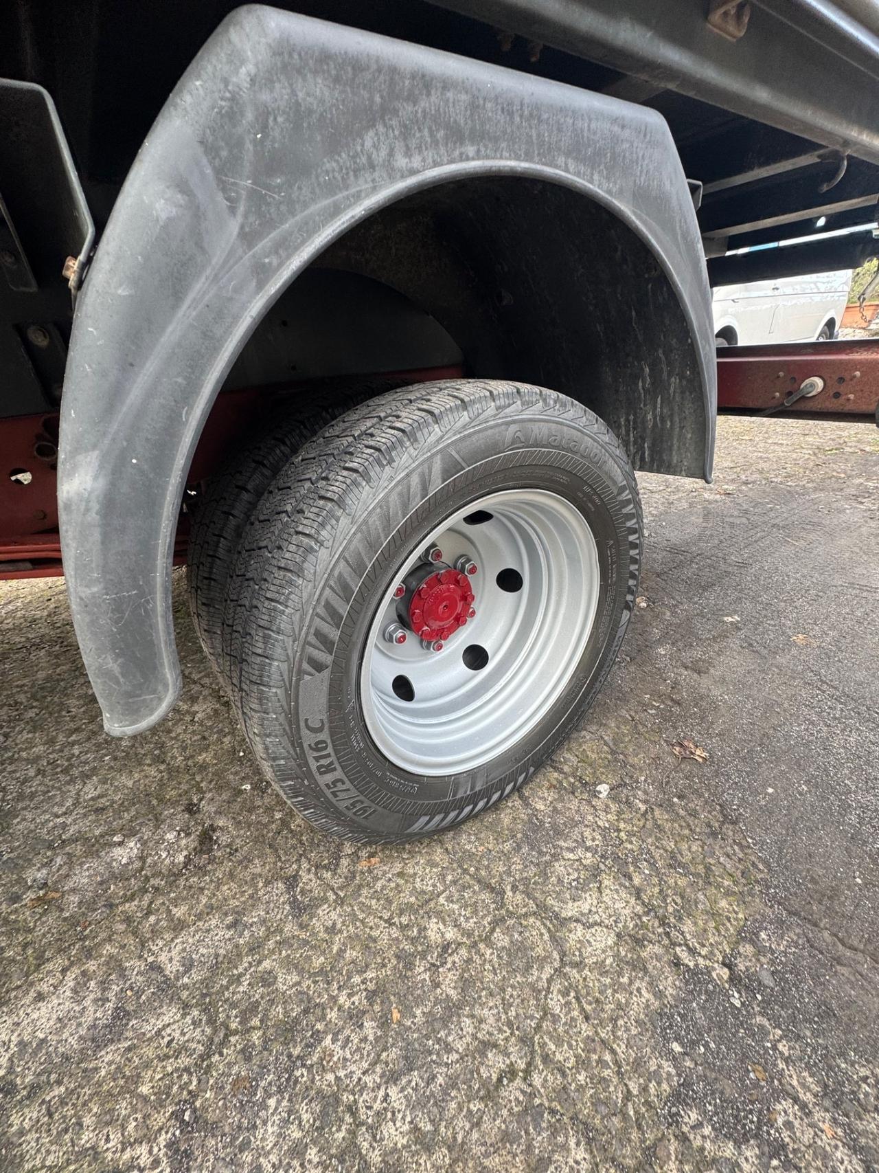 Iveco Daily 35.12 2.8 TDI ribaltabile 3 laterale