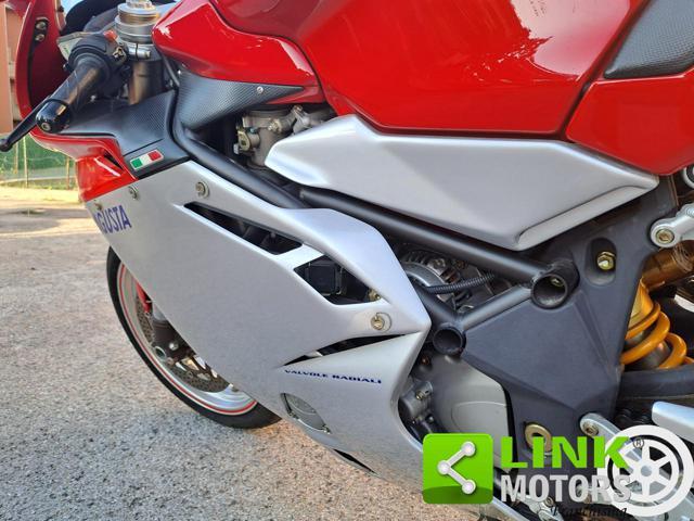 MV AGUSTA F4 1000 .