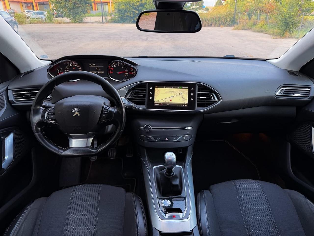 Peugeot 308 BlueHDi 150 S&S SW Allure