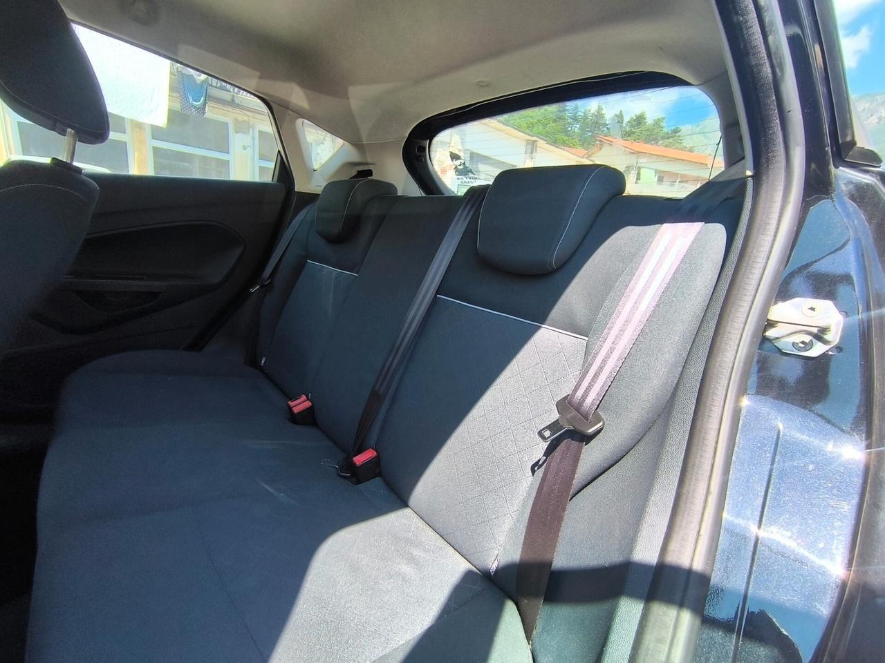 Ford Fiesta 1.4 5 PORTE PERFETTA PER NEOPATENTATI