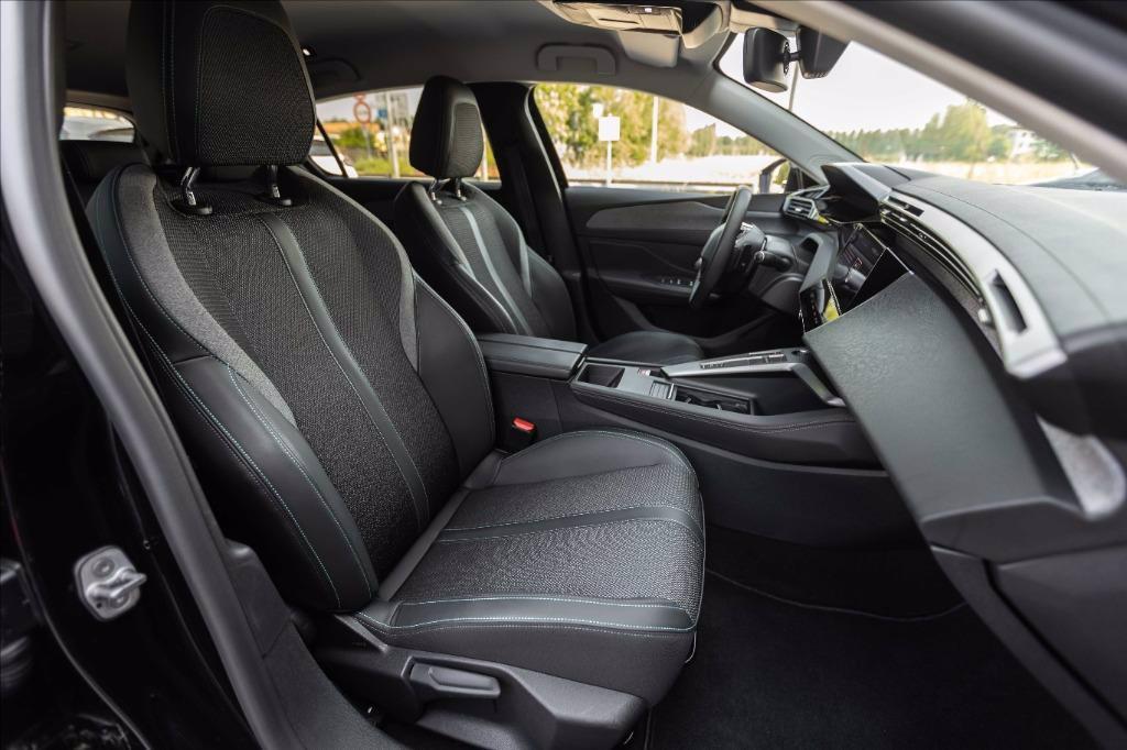 PEUGEOT 308 1.6 hybrid phev Allure Pack 180cv e-eat8 del 2023