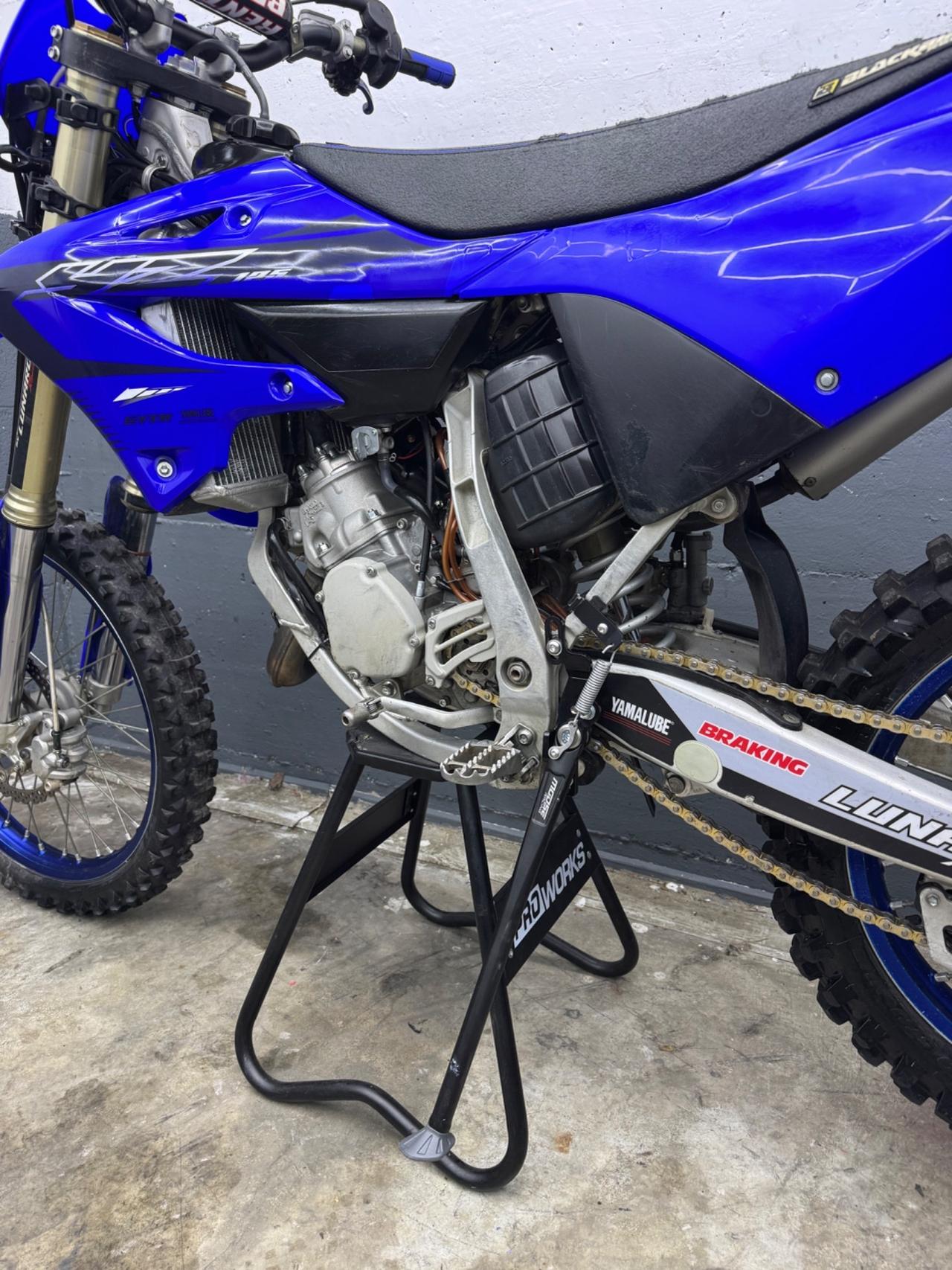 Yamaha YZ 125