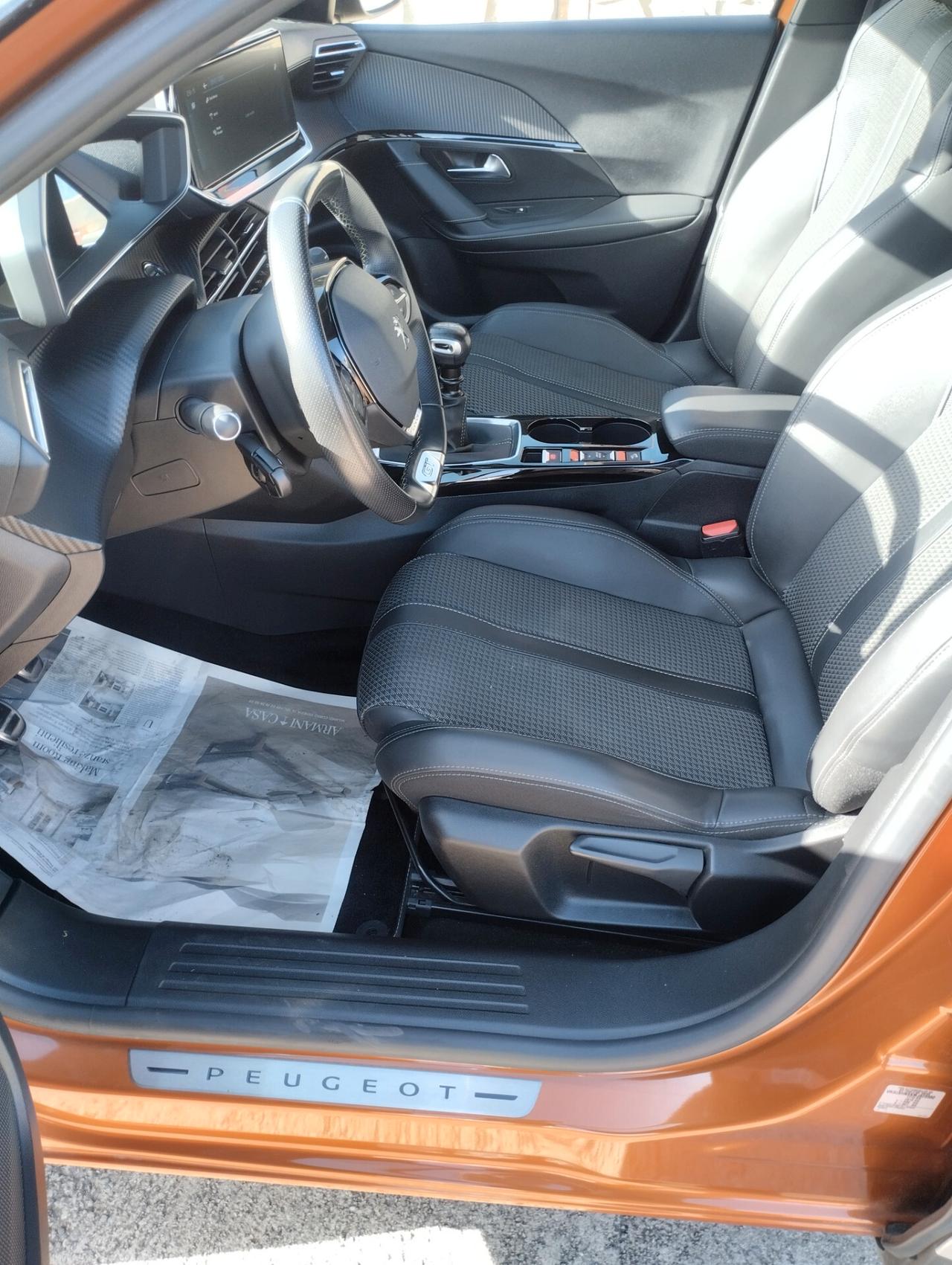 Peugeot 2008 130 cv S&S GT Pack 11/2021