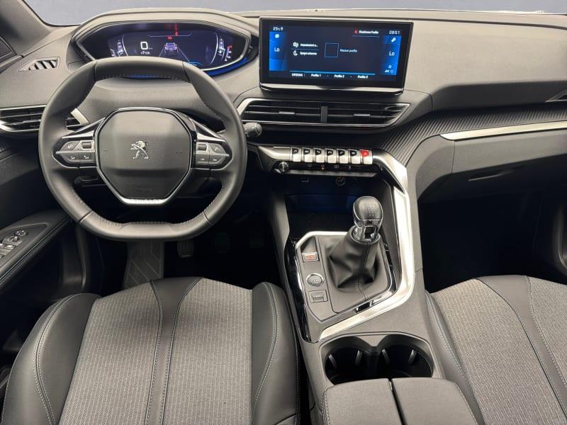 PEUGEOT 3008 PURETECH TURBO 130 S&S AL