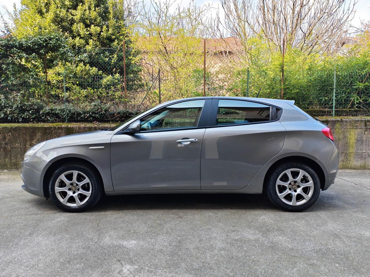 Alfa Romeo Giulietta 1.4 BENZINA-GPL 120cv / Unipro