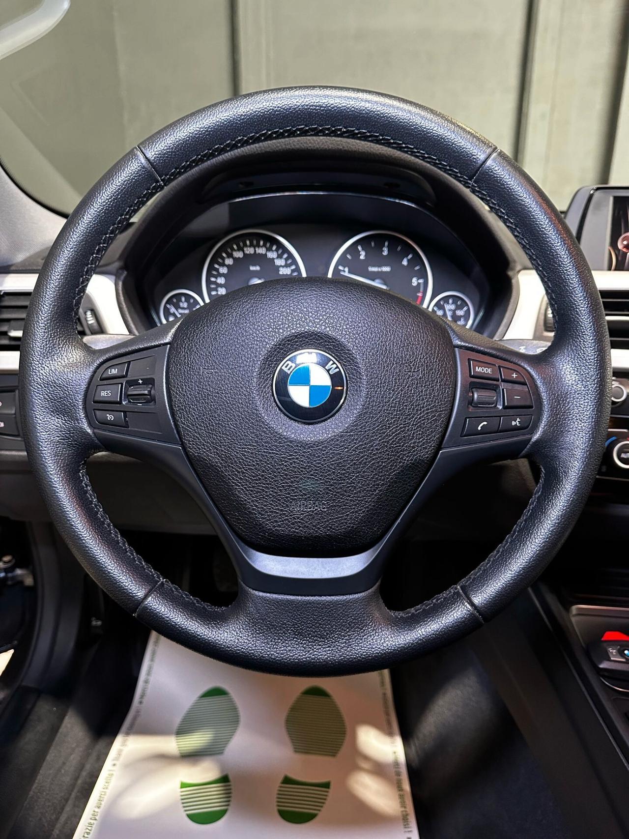 Bmw 320 320d Business Advantage IVA ESPOSTA