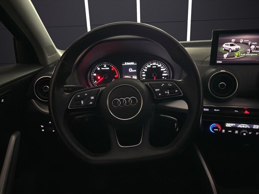 Audi Q2 30 1.6 tdi Admired s-tronic my20