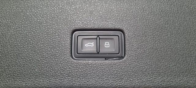 AUDI Q8 50 TDI quattro tiptronic Sport S LINE MHEV