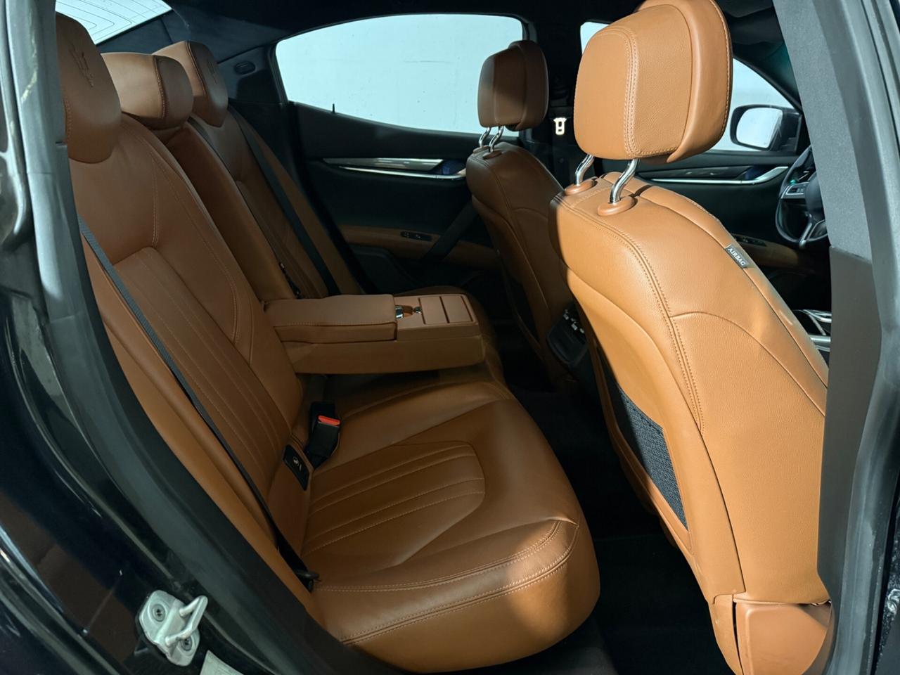 Maserati Ghibli GranLusso