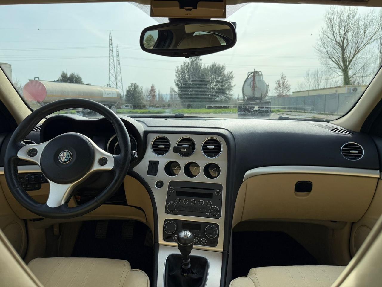 Alfa Romeo 159 1.9 JTDm Distinctive